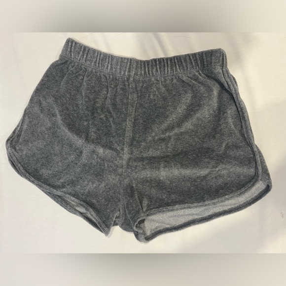 Grey fluffy short - Picture 2 of 2